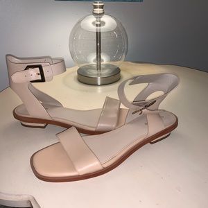Cole Haan women’s size 9 sandal